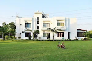 Aranya Greens image