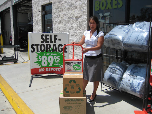 Truck Rental Agency «U-Haul Moving & Storage of Covina», reviews and photos, 1040 N Azusa Ave, Covina, CA 91722, USA