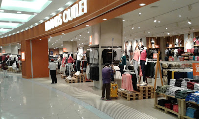 Brands Outlet AEON Ipoh Station 18