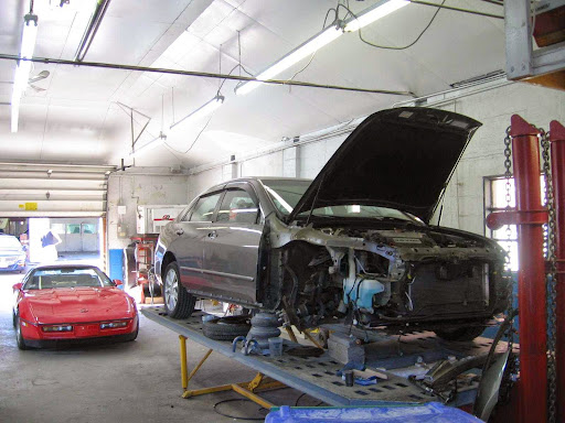 Auto Body Shop «Medford Citi Auto Body», reviews and photos, 37 Locust St, Medford, MA 02155, USA