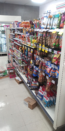 Convenience Store «7-Eleven», reviews and photos, 403 Clearwater Largo Rd N, Largo, FL 33770, USA