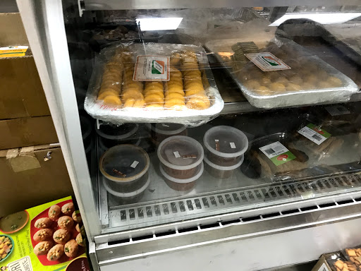 Grocery Store «Priya Spices/Ashburn», reviews and photos, 20630 Ashburn Rd # 160, Ashburn, VA 20147, USA