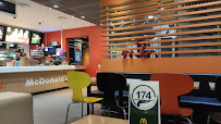 Atmosphère du Restauration rapide McDonald's à Vineuil - n°1