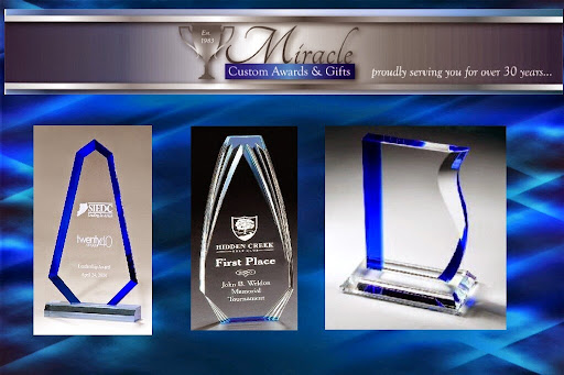 Engraver «Miracle Custom Awards & Gifts», reviews and photos, 565 Wolf Ledges Pkwy, Akron, OH 44311, USA