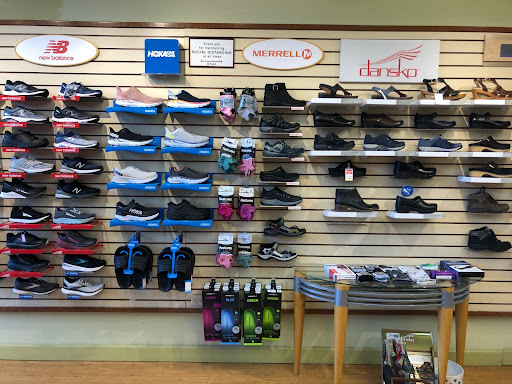 Shoe Store «Footwear etc.», reviews and photos, 1177 Lincoln Ave, San Jose, CA 95125, USA
