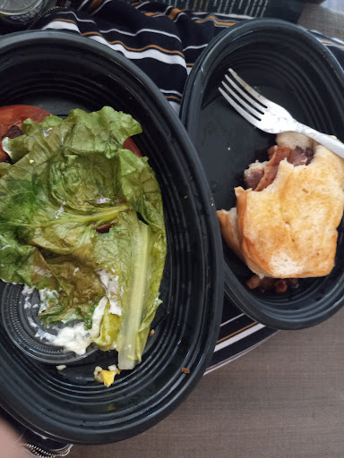 American Restaurant «Cracker Barrel Old Country Store», reviews and photos, 2920 Hospitality St, Tallahassee, FL 32303, USA