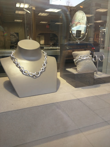 Jeweler «Royal Jewelers», reviews and photos, 58 Main St, Andover, MA 01810, USA