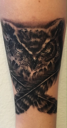 Tattoo Shop «Clear Vision Tattoo», reviews and photos, 530 New Los Angeles Ave #212, Moorpark, CA 93021, USA