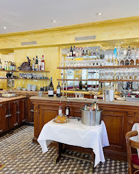 Atmosphère du Restaurant français Benoit Paris - n°1