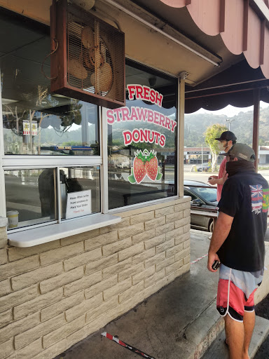 Donut Shop «The Donut Man», reviews and photos, 915 E Rte 66, Glendora, CA 91740, USA