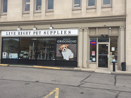 Live Right Pet Supplies & Grooming