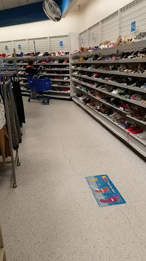 Clothing Store «Ross Dress for Less», reviews and photos, 6198 Little River Turnpike, Alexandria, VA 22312, USA