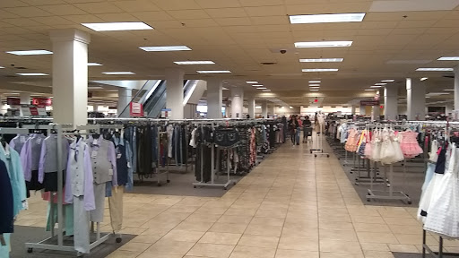 Clothing Store «Burlington Coat Factory», reviews and photos, 3662 W Camp Wisdom Rd, Dallas, TX 75237, USA