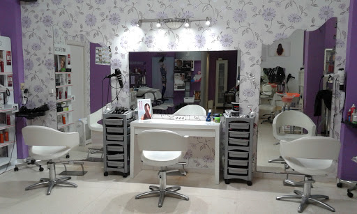 Peluquería y Estética Marga Y Ana en Trigueros, Huelva