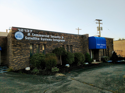 12137 Merriman Rd, Livonia, MI 48150, USA