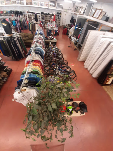 Thrift Store «St. Vincent de Paul Thrift Store & Donation Center, Livermore», reviews and photos