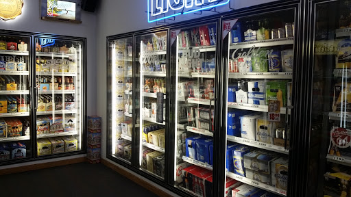 Liquor Store «Wiser Choice Liquor - Dayton», reviews and photos, 13691 Balsam Ln N, Dayton, MN 55327, USA