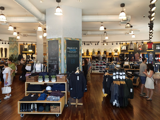 Sportswear Store «lululemon», reviews and photos, 101 S Old Woodward Ave, Birmingham, MI 48009, USA