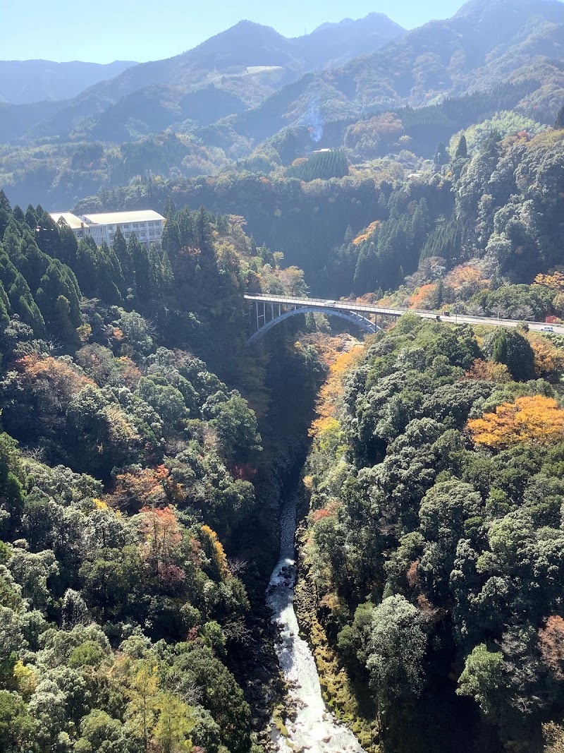 道の駅高千穂 第二駐車場(EV充電スタンド有り)