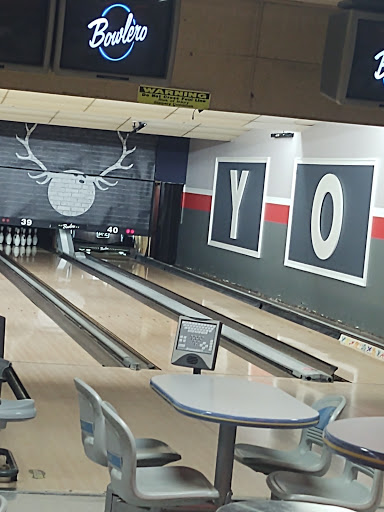 Bowling Alley «Brunswick Zone Desert Sky Lanes», reviews and photos, 7241 W Indian School Rd, Phoenix, AZ 85033, USA