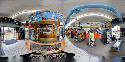 Sporting Goods Store «Southport Rigging Inc», reviews and photos, 2926 75th St, Kenosha, WI 53143, USA