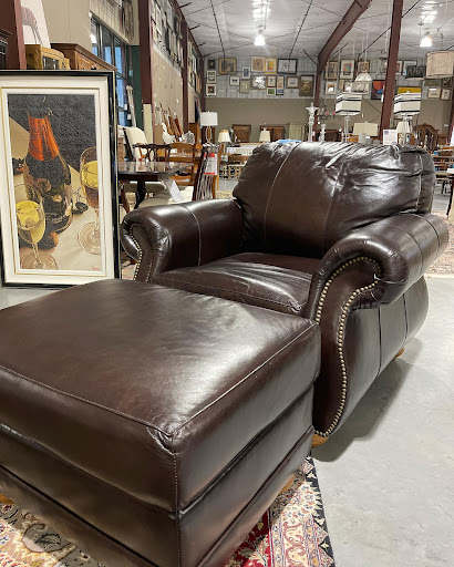 Consignment Shop «Middlebury Consignment», reviews and photos, 1365 Whittemore Rd, Middlebury, CT 06762, USA