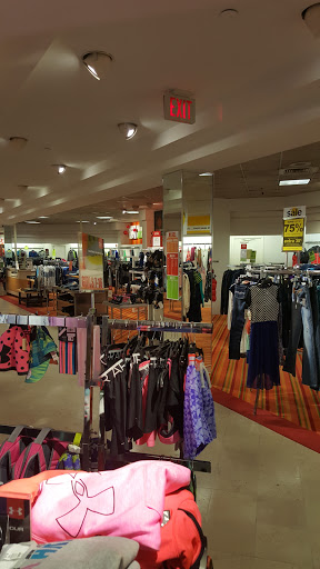 Shopping Mall «York Galleria Mall», reviews and photos, 2899 Whiteford Rd, York, PA 17402, USA