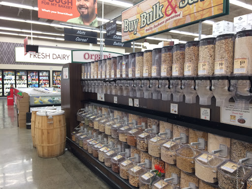 Grocery Store «Smart & Final Extra!», reviews and photos, 5775 Johnson Dr, Pleasanton, CA 94588, USA