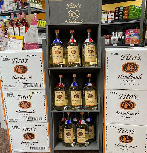 Liquor Store «One Stop Liquor Store», reviews and photos, 238 N Main St, Manchester, CT 06042, USA