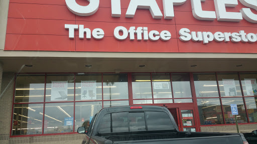 Office Supply Store «Staples», reviews and photos, 12309 Chenal Pkwy, Little Rock, AR 72211, USA