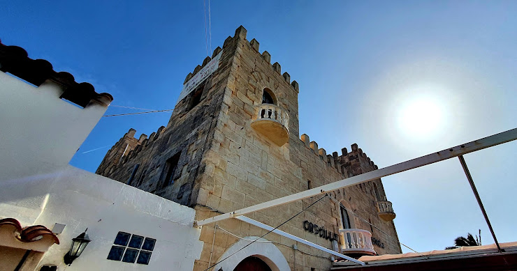 Photos des visiteurs Hostel Castillo Sancho Panza 07730 Cala en Porter