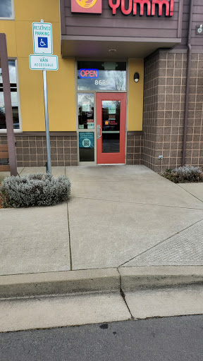 Shopping Mall «Argyle Square Shopping Center», reviews and photos, 8315 SW Jack Burns Blvd, Wilsonville, OR 97070, USA