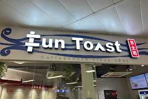 Fun Toast Northshore image