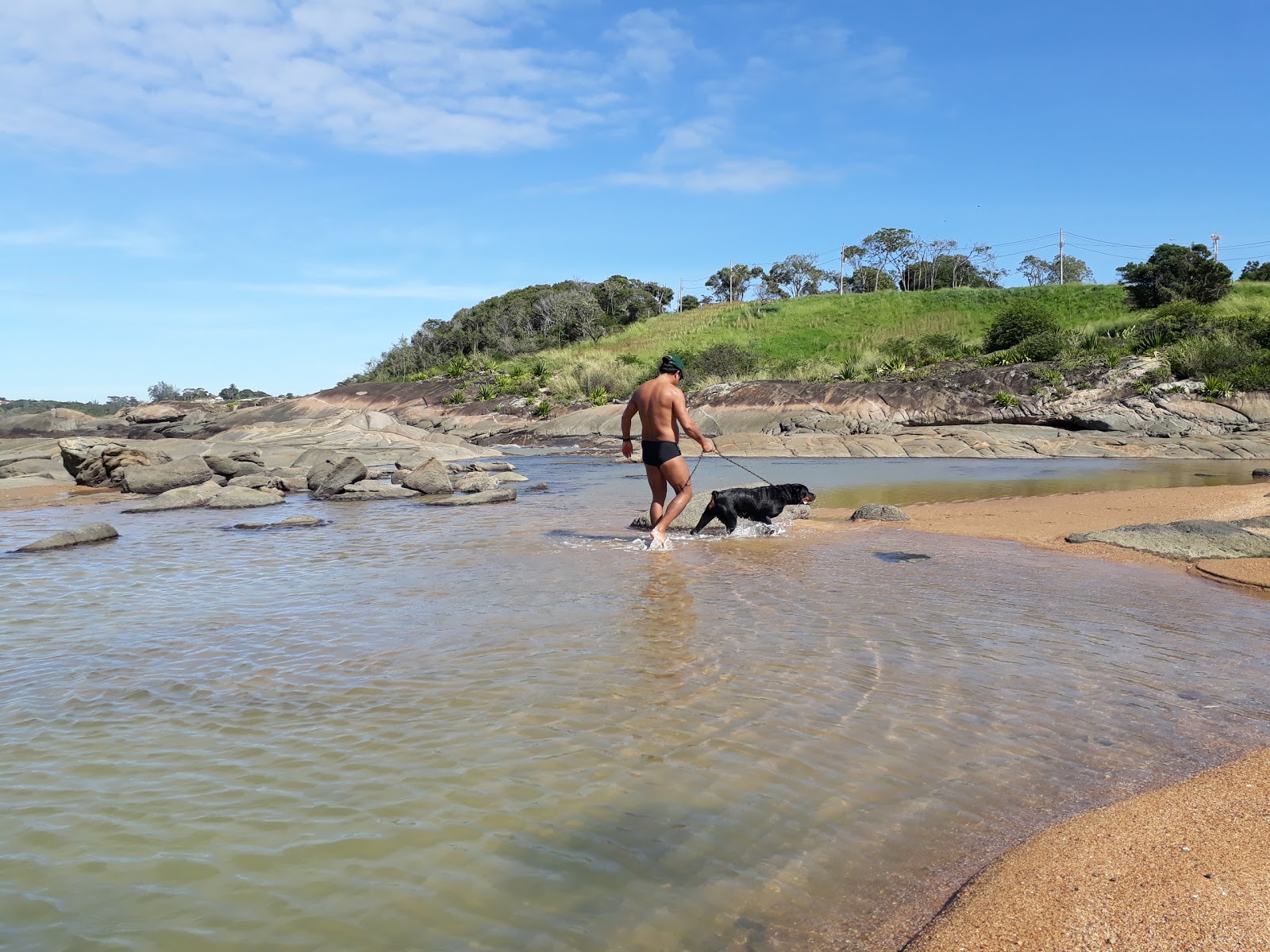 Photo of Boiao Beach - popular place among relax connoisseurs