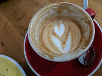 Cappuccino du Café Moody Coffee Roasters à Chamonix-Mont-Blanc - n°20