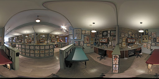 Tattoo Shop «Great Lakes Tattoo», reviews and photos, 1148 W Grand Ave, Chicago, IL 60642, USA