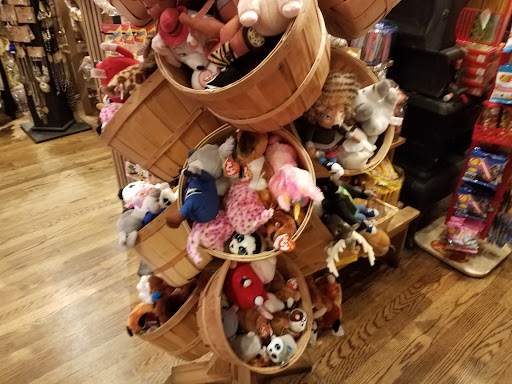 American Restaurant «Cracker Barrel Old Country Store», reviews and photos, 5035 Hinkleville Rd, Paducah, KY 42001, USA