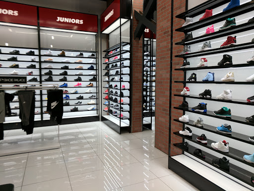 Shopping Mall «Solano Town Center», reviews and photos, 1350 Travis Blvd, Fairfield, CA 94533, USA