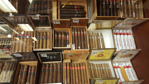 Tobacco Shop «Tobacco Shop LLC», reviews and photos, 89 Pratt St, Hartford, CT 06103, USA