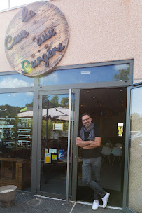 Photos du propriétaire du Restaurant de hamburgers la Cave aux Burgers à Bagnols-en-Forêt - n°19
