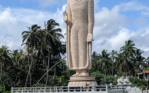 Tsunami Honganji Viharaya (big Buddha statue) image