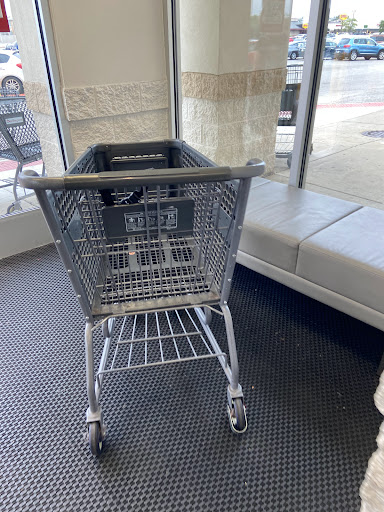 Clothing Store «Burlington Coat Factory», reviews and photos, 4701 N Harlem Ave, Harwood Heights, IL 60706, USA