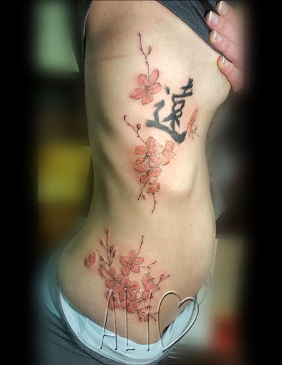 Tattoo Shop «Black Pearl Tattoo Studio & Gallery», reviews and photos, 509 Main St, Hyannis, MA 02601, USA