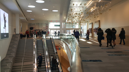 Shopping Mall «The Shops at Nanuet», reviews and photos, 5101 Fashion Dr, Nanuet, NY 10954, USA