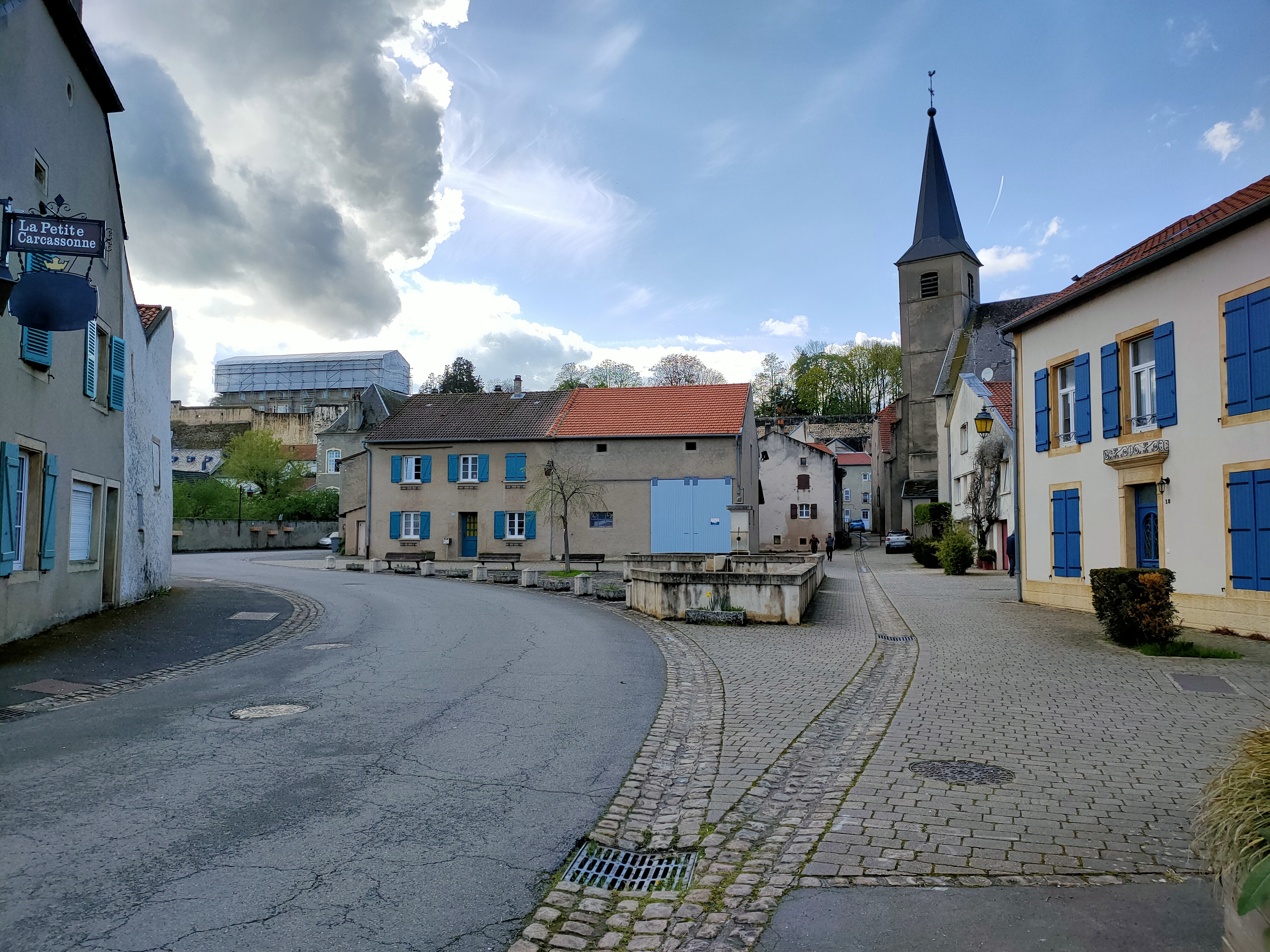 Photo n° 15 de l'avis de Tchov. fait le 28/04/2023 à 22:31