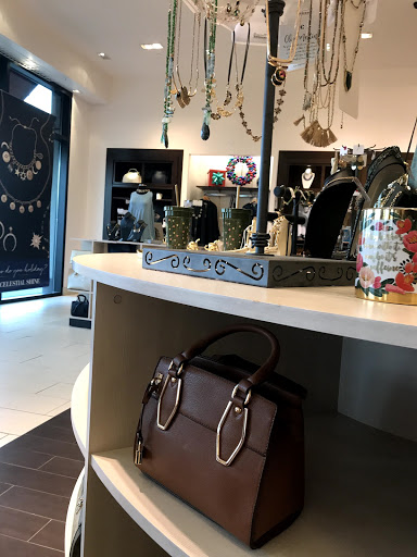 Fashion Accessories Store «Charming Charlie», reviews and photos, 5175 Deerfield Blvd, Mason, OH 45040, USA