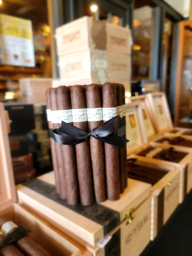 Cigar Shop «Dallas Cigar», reviews and photos, 6162 Greenville Ave # A, Dallas, TX 75206, USA