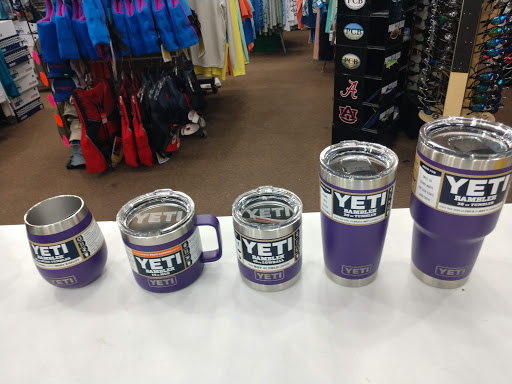 Sporting Goods Store «Half Hitch-Panama City Beach», reviews and photos, 2206 Thomas Dr, Panama City, FL 32408, USA