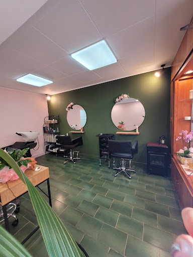 Albina Hairdressing en Palafrugell, Girona