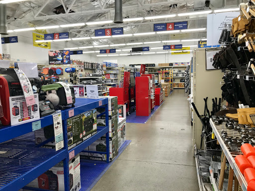 Hardware Store «Harbor Freight Tools», reviews and photos, 1349 N Blackstone Ave, Fresno, CA 93703, USA